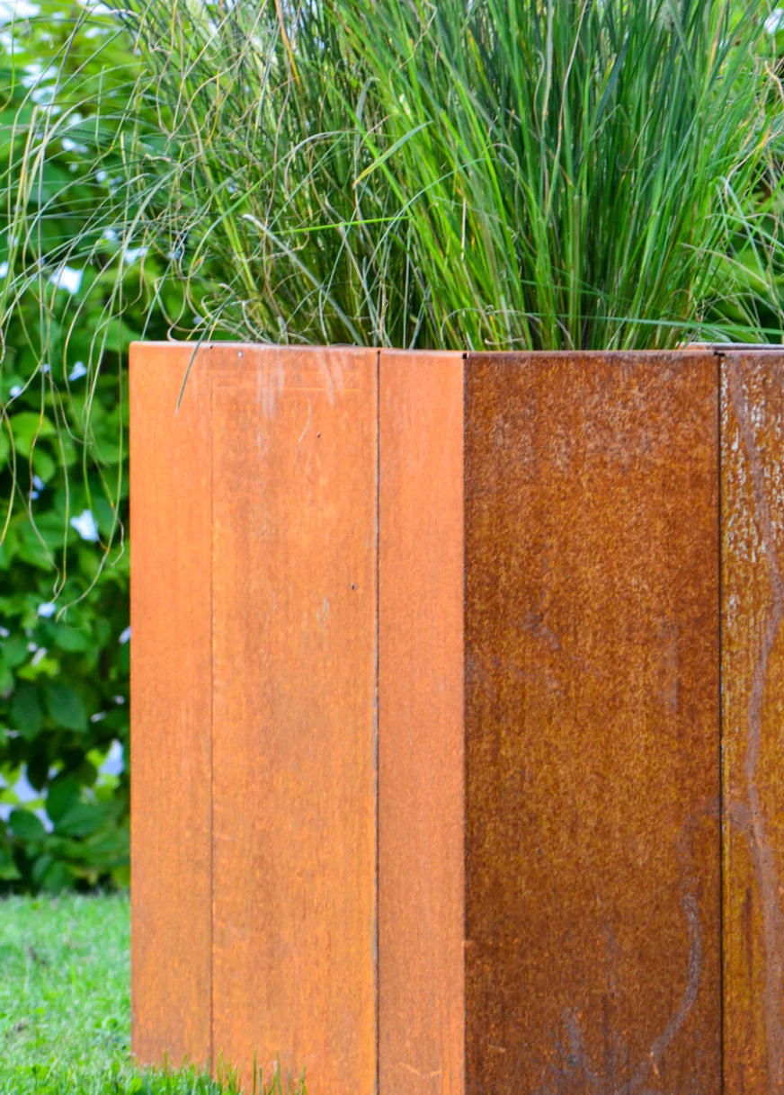 Hochbeet Monterosso aus Metall Cortenstahl  